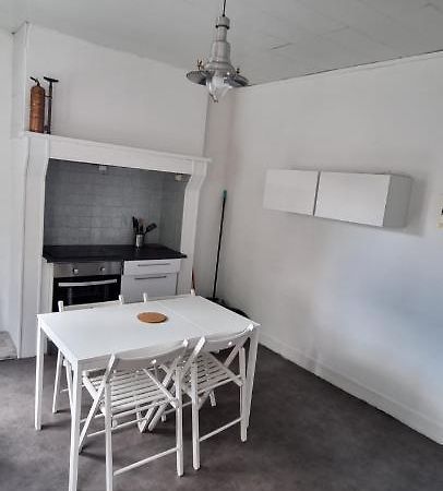 Guibert 19 F2 Bis 2 Chbres 6 Personnes Max Wifi Sweet Home Caudebec-les-Elbeuf Экстерьер фото